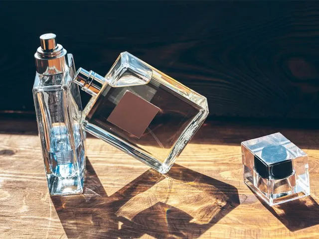 عطر گرمی سرد | رایحهای خنک برای تابستان